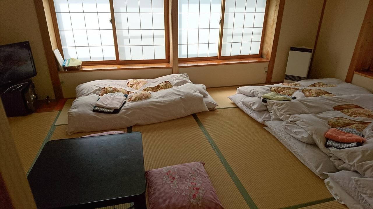 Apple Inn Takasaka Nozawaonsen Exterior foto